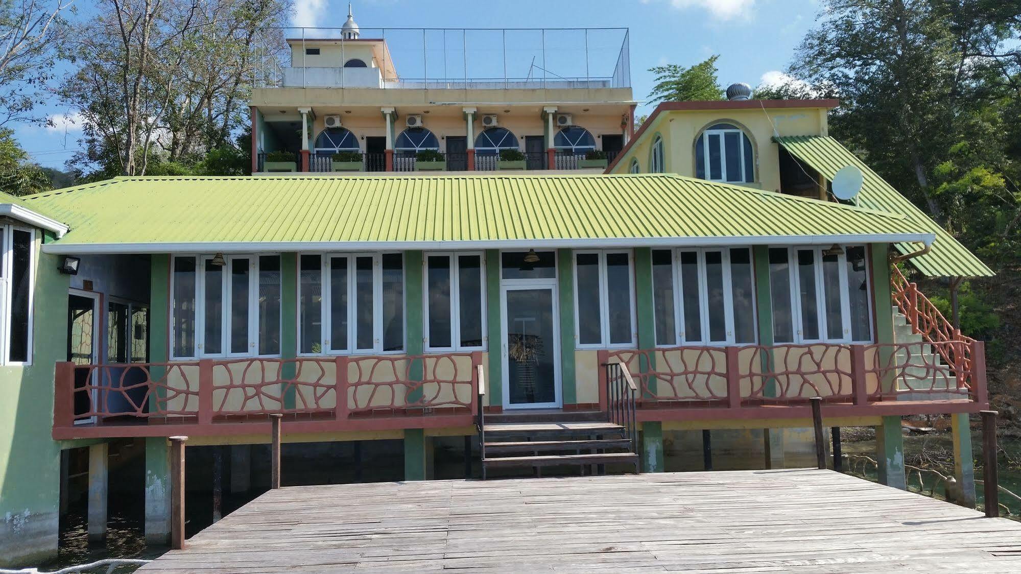 Hotel Ribiera Del Lago Peten Itza San Roman Exterior foto