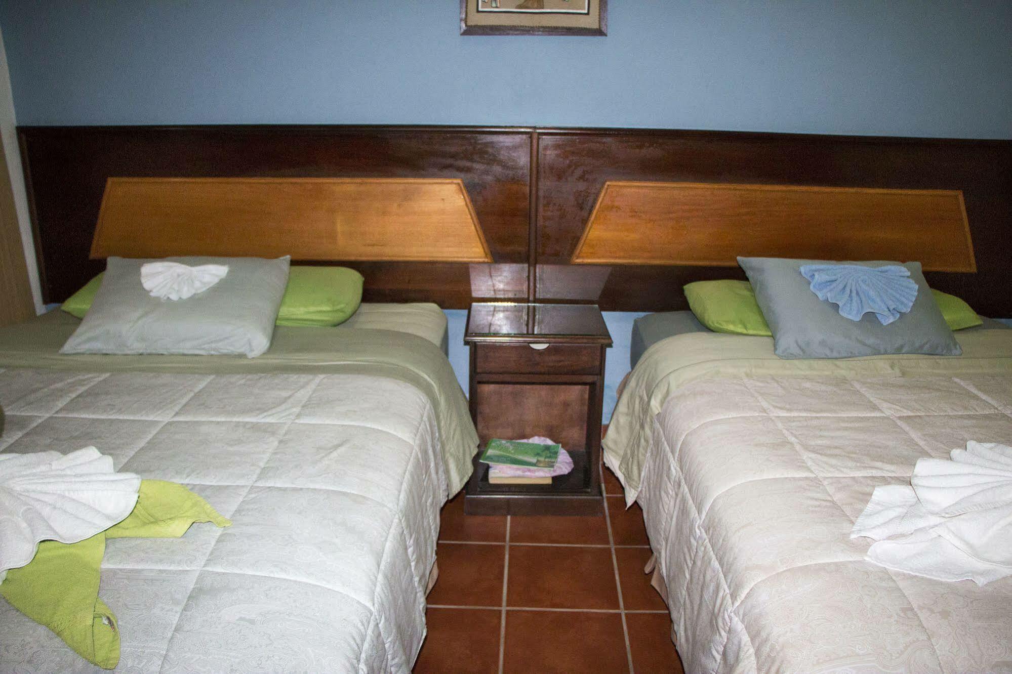 Hotel Ribiera Del Lago Peten Itza San Roman Exterior foto