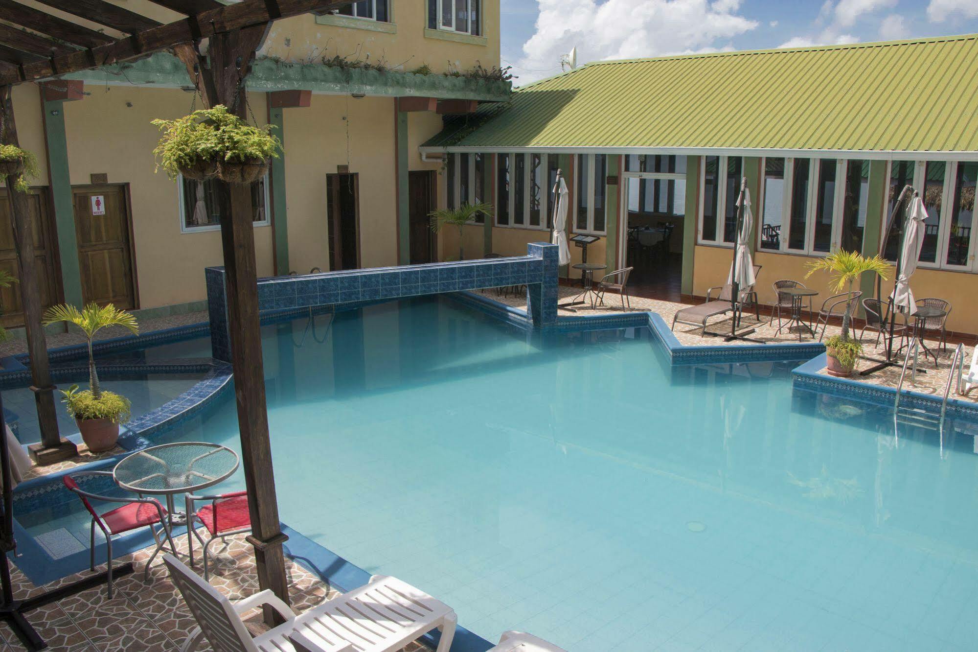 Hotel Ribiera Del Lago Peten Itza San Roman Exterior foto